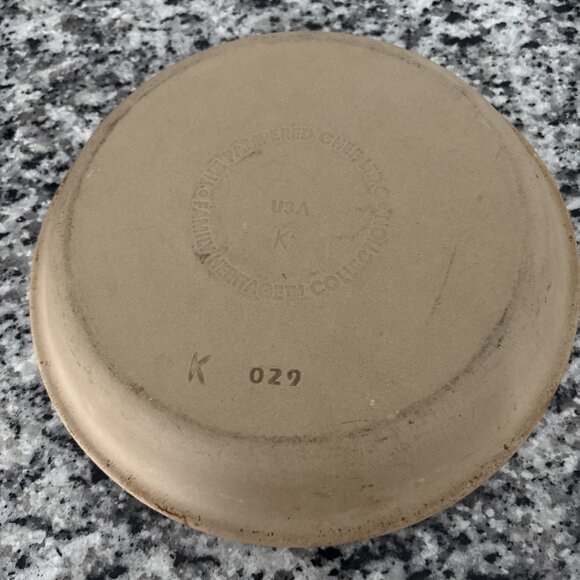 Pampered Chef 10” Stoneware Pie Plate-lightly Used - Picture 5 of 5